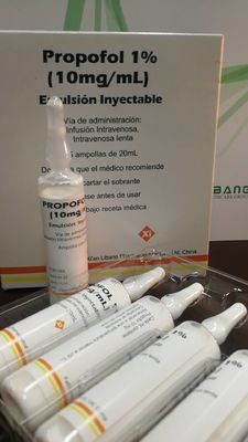 Ein guter Preis. Anästhesie DMF Propofol 10ml COPP Propofol für Hund-USP EP Online